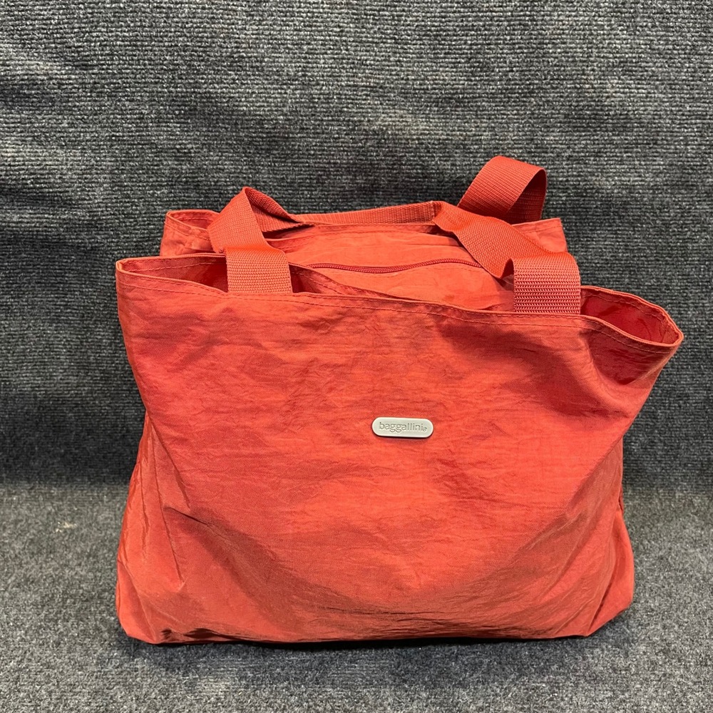 Baggallini Expandable Travel Tote Bag Crimson Red Orange Nylon Duffle Crossbody